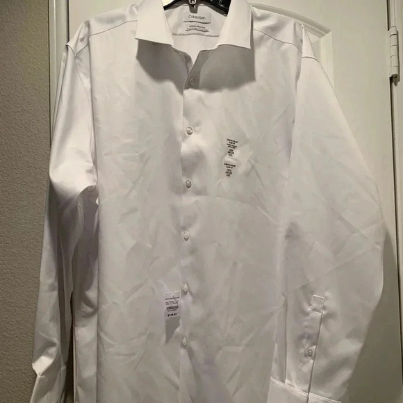 Calvin Klein Non Iron Shirt NWT - Picture 1 of 4